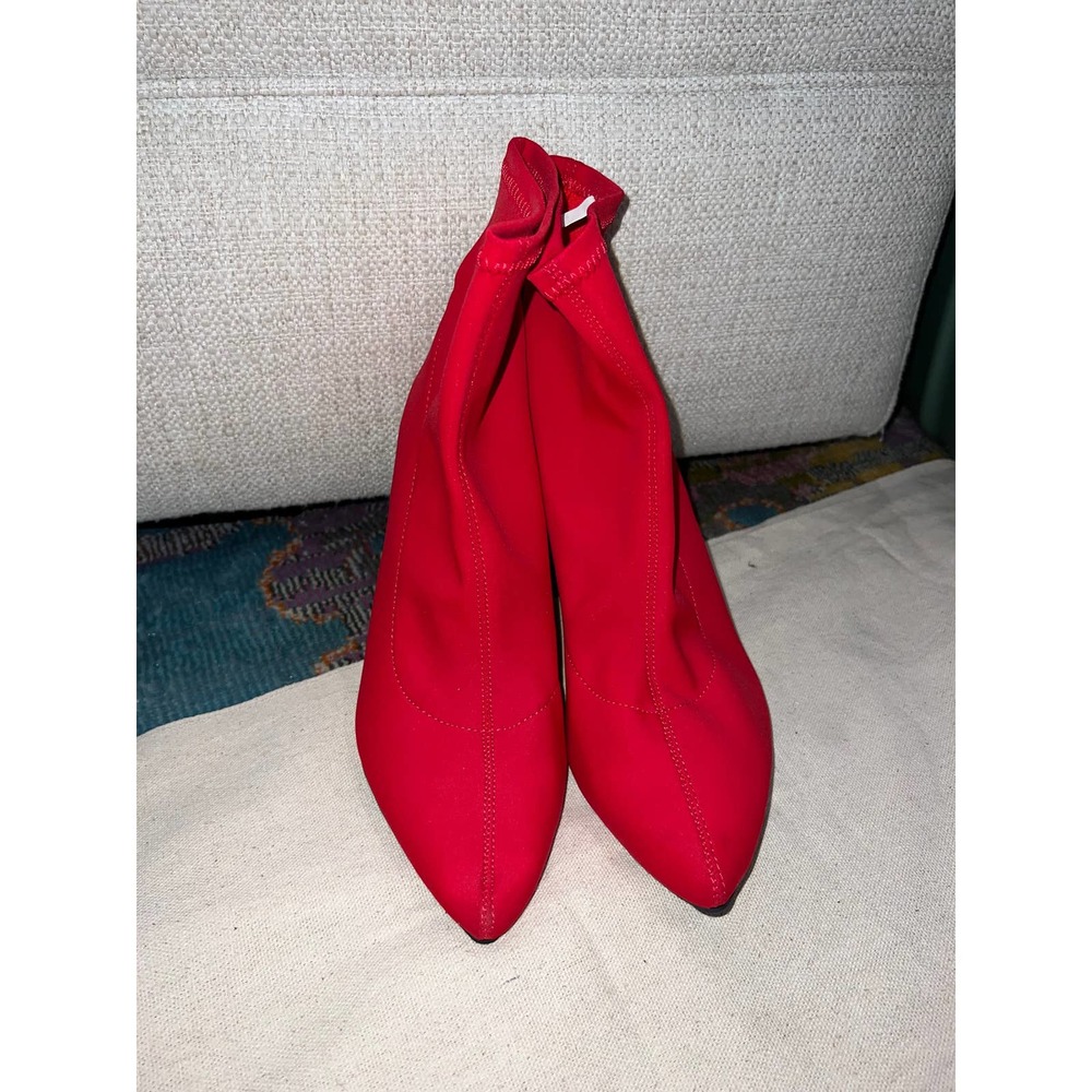Target Red Pointed Toe Booties Size 9 Never Worn - image 2